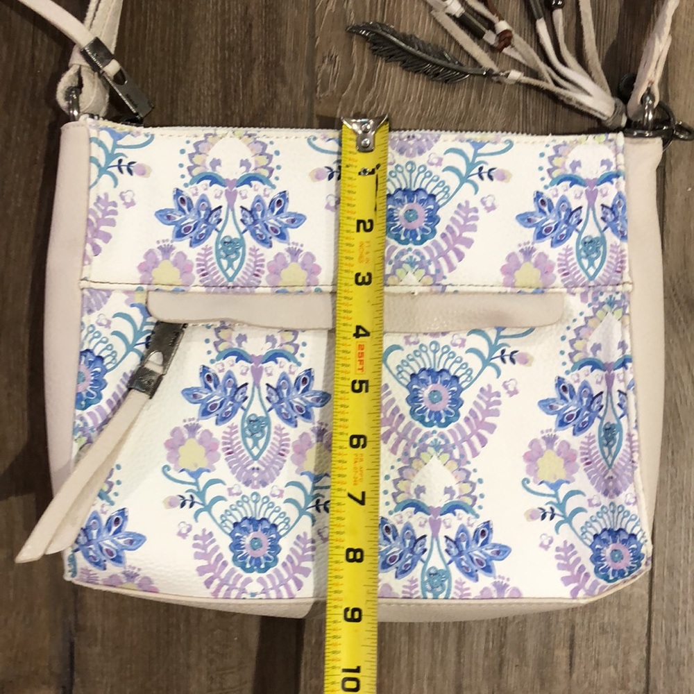 THE SAK Shoulder Bag - Picture 11 of 14